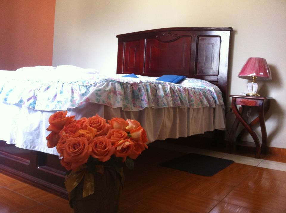 Hostal Jora Continental Cotacachi Chambre photo