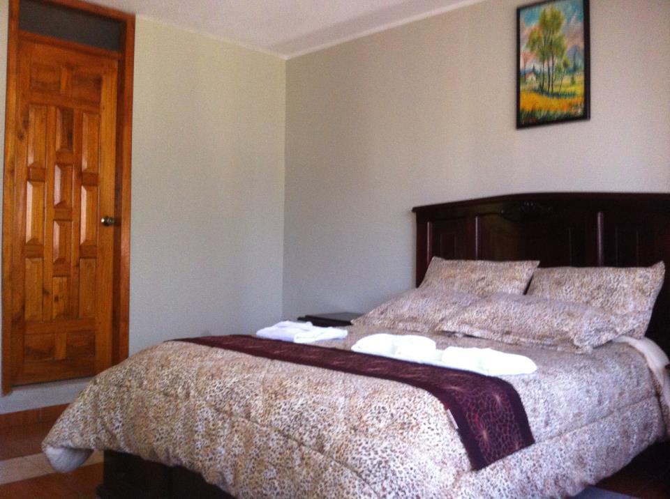 Hostal Jora Continental Cotacachi Extérieur photo